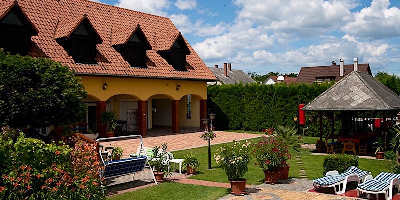 Holp Vendégház Balatonföldvár