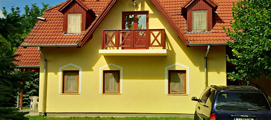 Héder Apartmanház Vonyarcvashegy