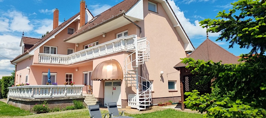 Felhő Vendégház Keszthely