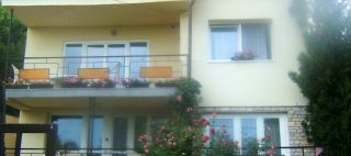 Emilia Apartmanház Balatonalmádi