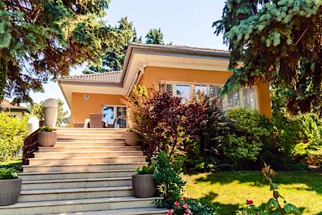 Kazinczy Villa Balatonakarattya