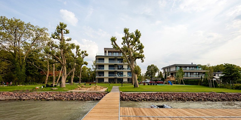 Loulou Apartman Balatonboglár