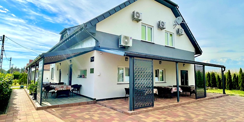 Peter & Roza Modern Apartmanház Balatonmáriafürdő