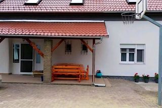 Fülemüle Apartmanház Balatonfenyves
