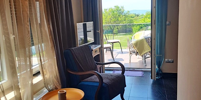 AnnaRosa Apartman Balatonszárszó