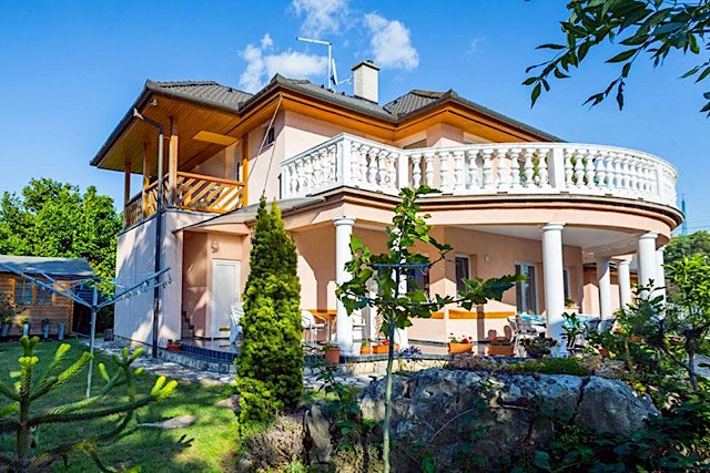 Fanni Apartman Balatonboglár
