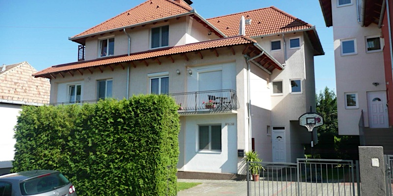 Rádi Apartman 62006 Balatonföldvár