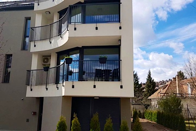 Kriszta Residence Apartman Balatonalmádi