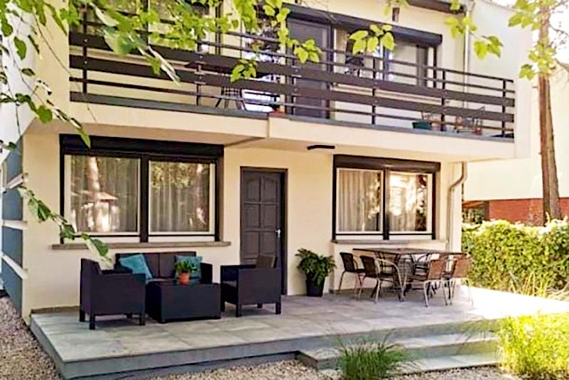 Möbius Apartmanház 30064 Siófok