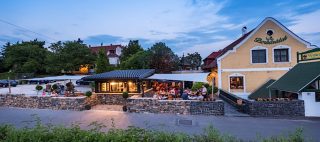 Borbarátok Panzió és Étterem Badacsonytomaj