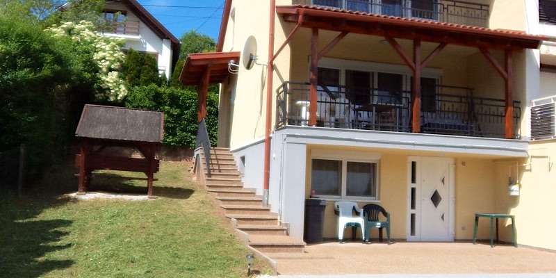 Éva Apartman Csopak