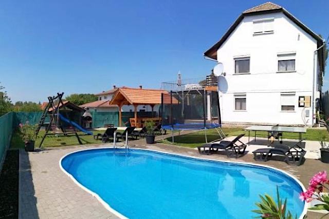Beáta Apartman 27620 Balatonboglár