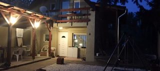 Pusztaszeri Apartmanház Alsóörs