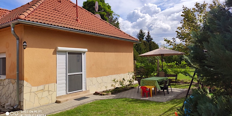 Lorka Vendégház 61716 Balatonmáriafürdő